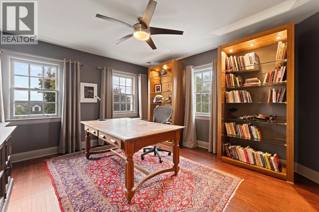 5325 RIVERSIDE DRIVE East - 27