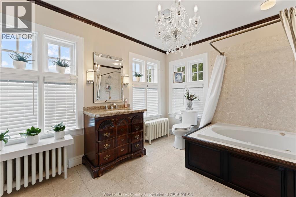 5325 RIVERSIDE DRIVE East - 21