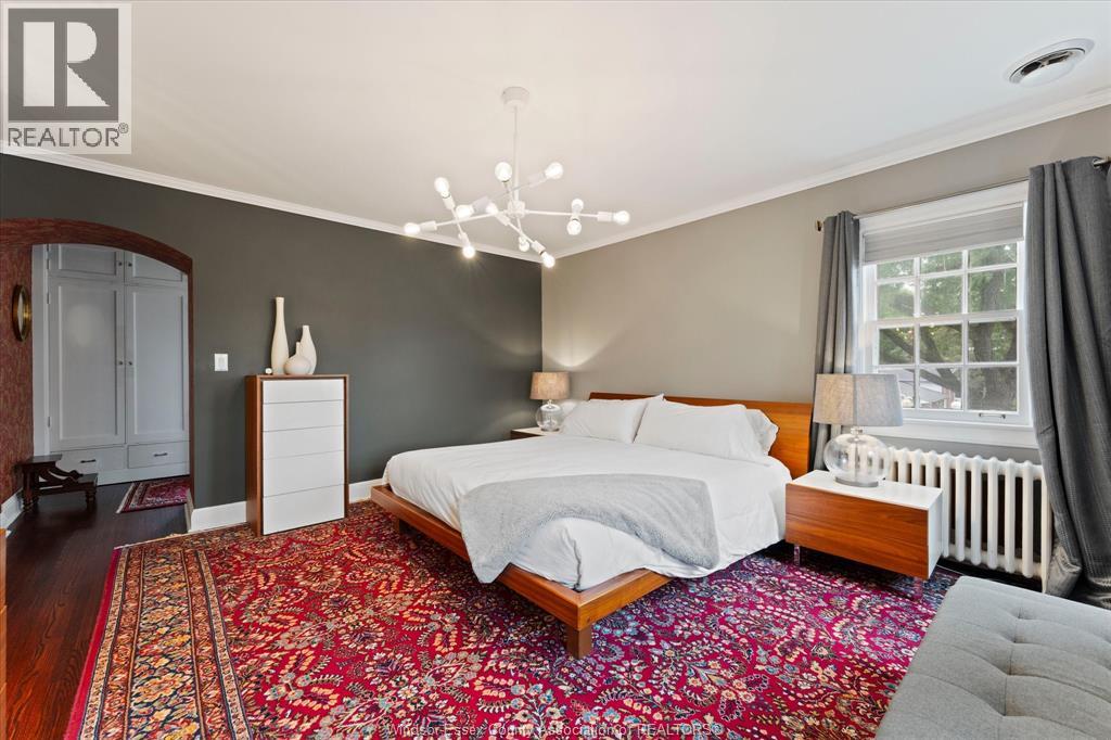 5325 RIVERSIDE DRIVE East - 24