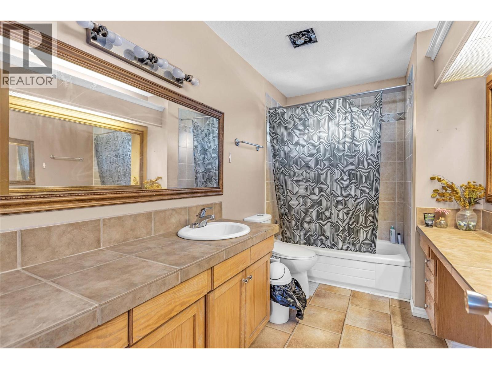 1525 Friesen Road - 22