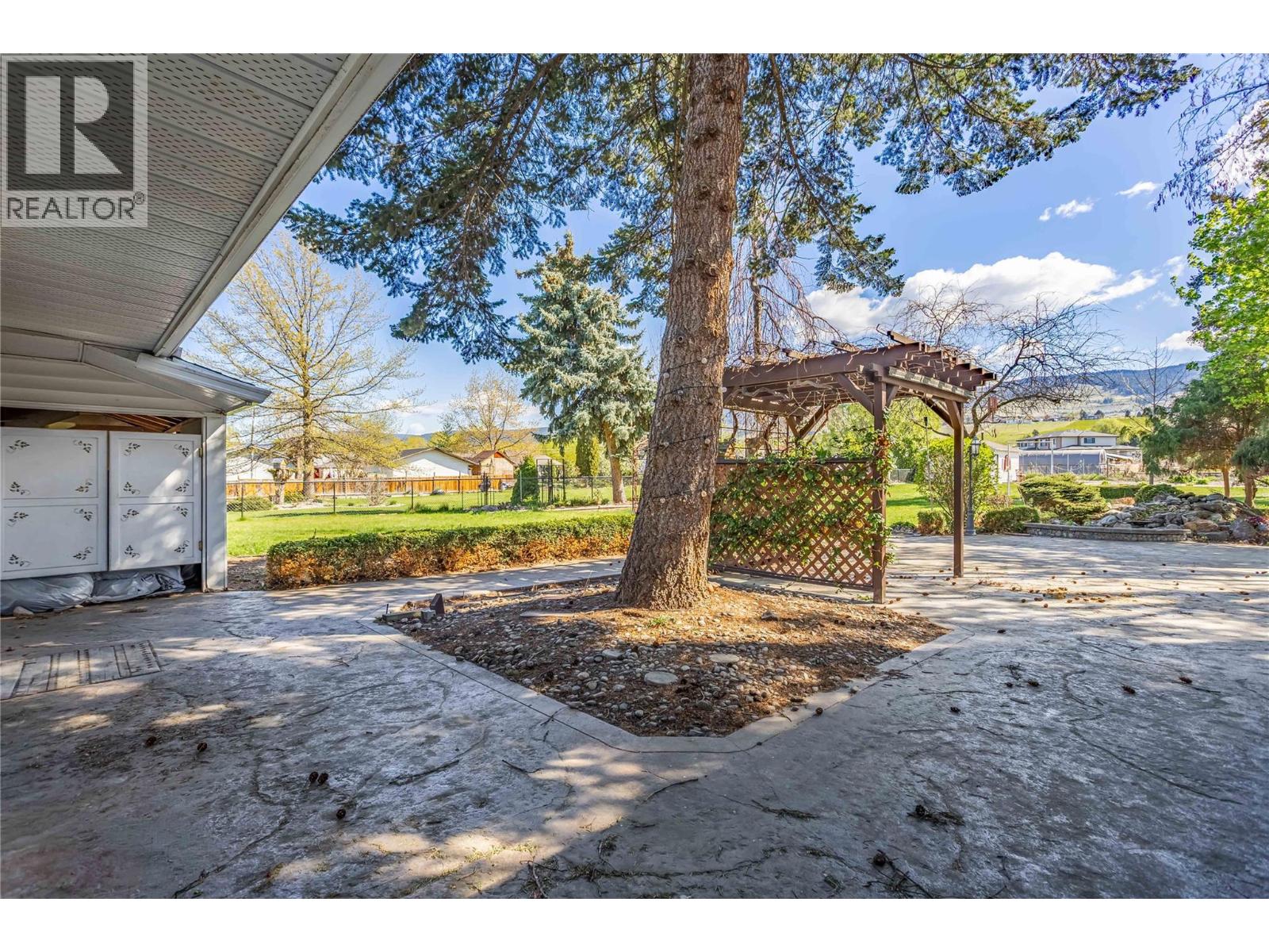 1525 Friesen Road - Image 51