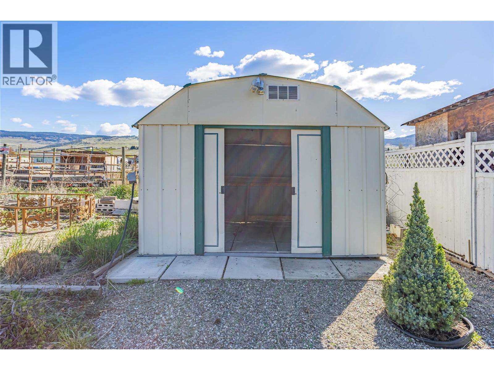 1525 Friesen Road - 45