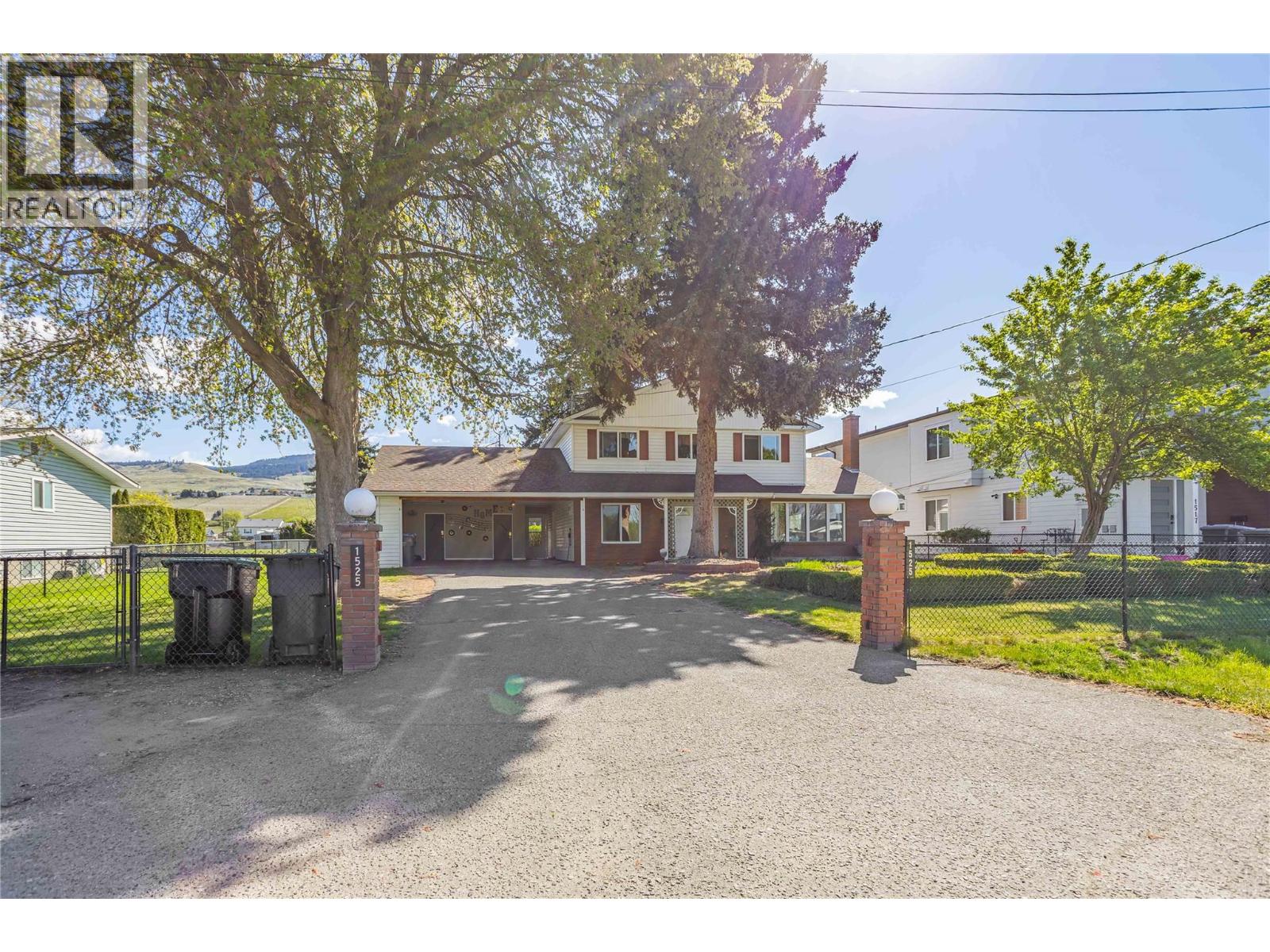 1525 Friesen Road - 38