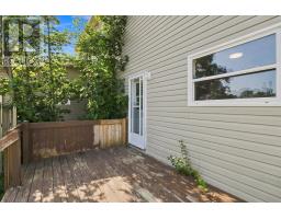 23 Campbell Avenue thumbnail 13