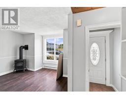 23 Campbell Avenue thumbnail 2