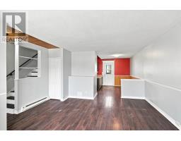23 Campbell Avenue thumbnail 4
