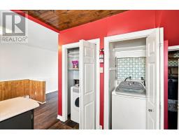 23 Campbell Avenue thumbnail 8