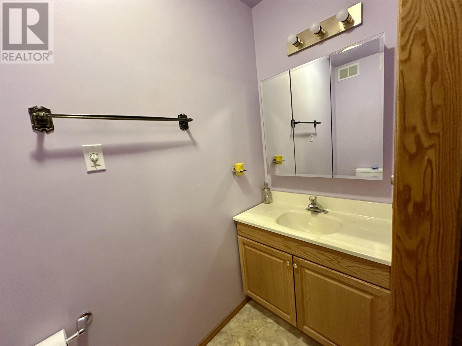 1308 Eighth Street North - Image 13