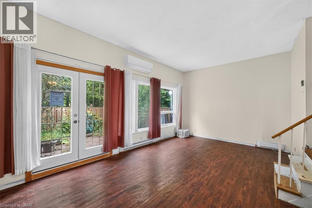 #173 2050 UPPERMIDDLE Road - Image 11
