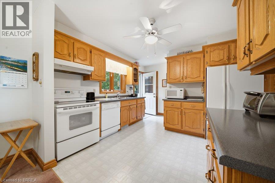 70 THIRTEENTH Street W - 9