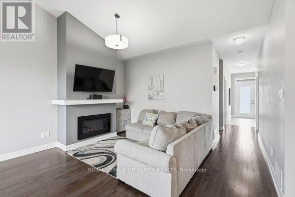 33 SOLARA PRIVATE - Image 7