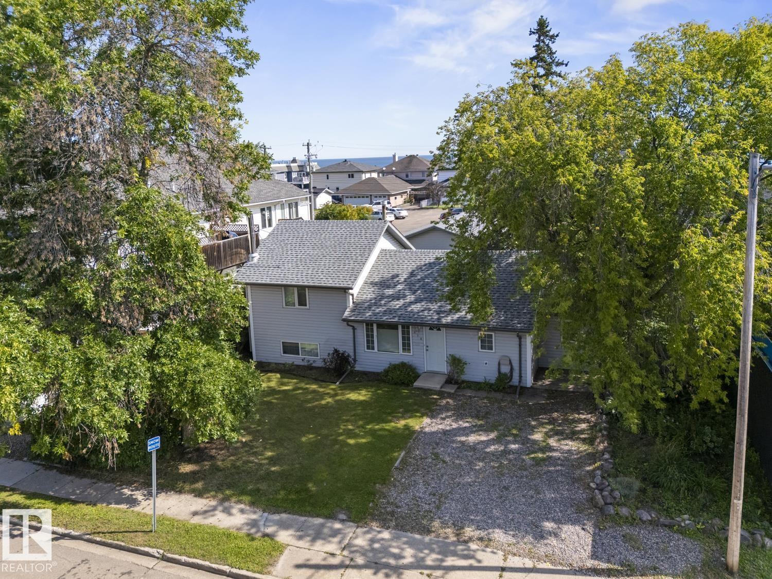 Property for sale at 618 10 ST