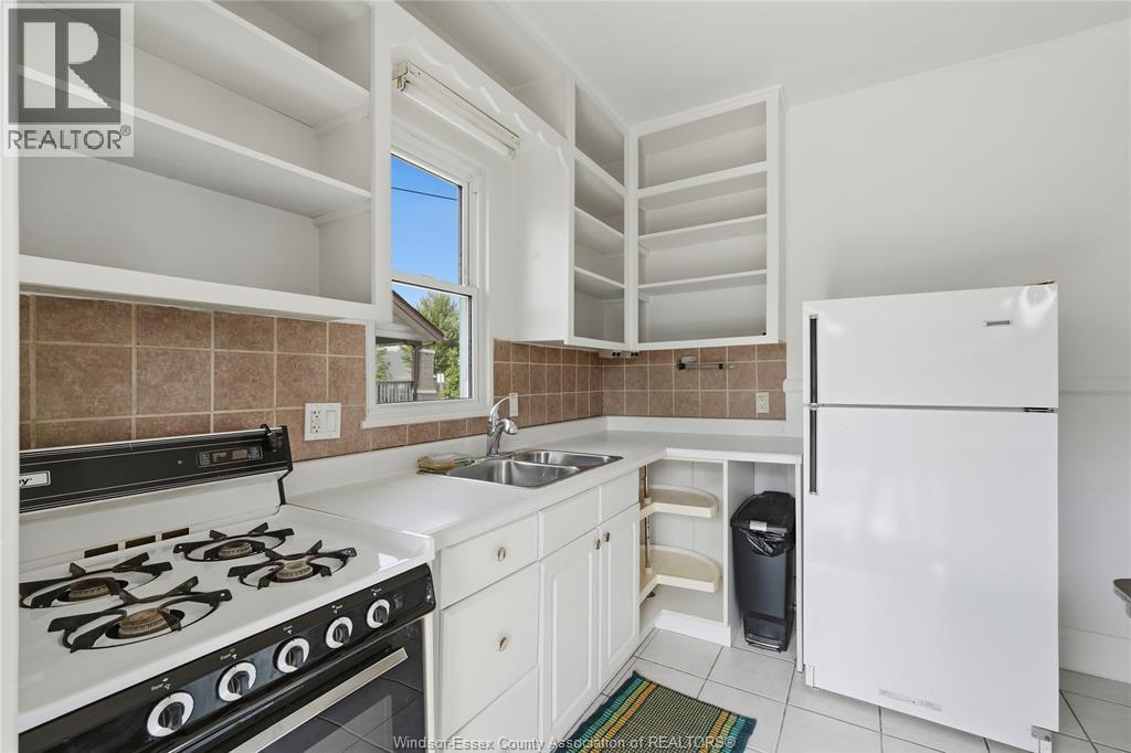849 LAWRENCE ROAD - Image 17