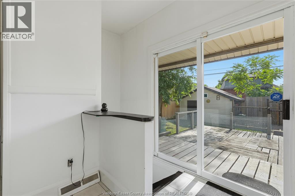849 LAWRENCE ROAD - Image 18