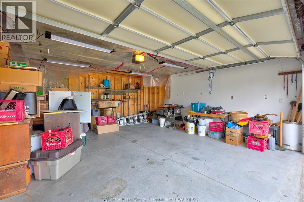 849 LAWRENCE ROAD - Image 24
