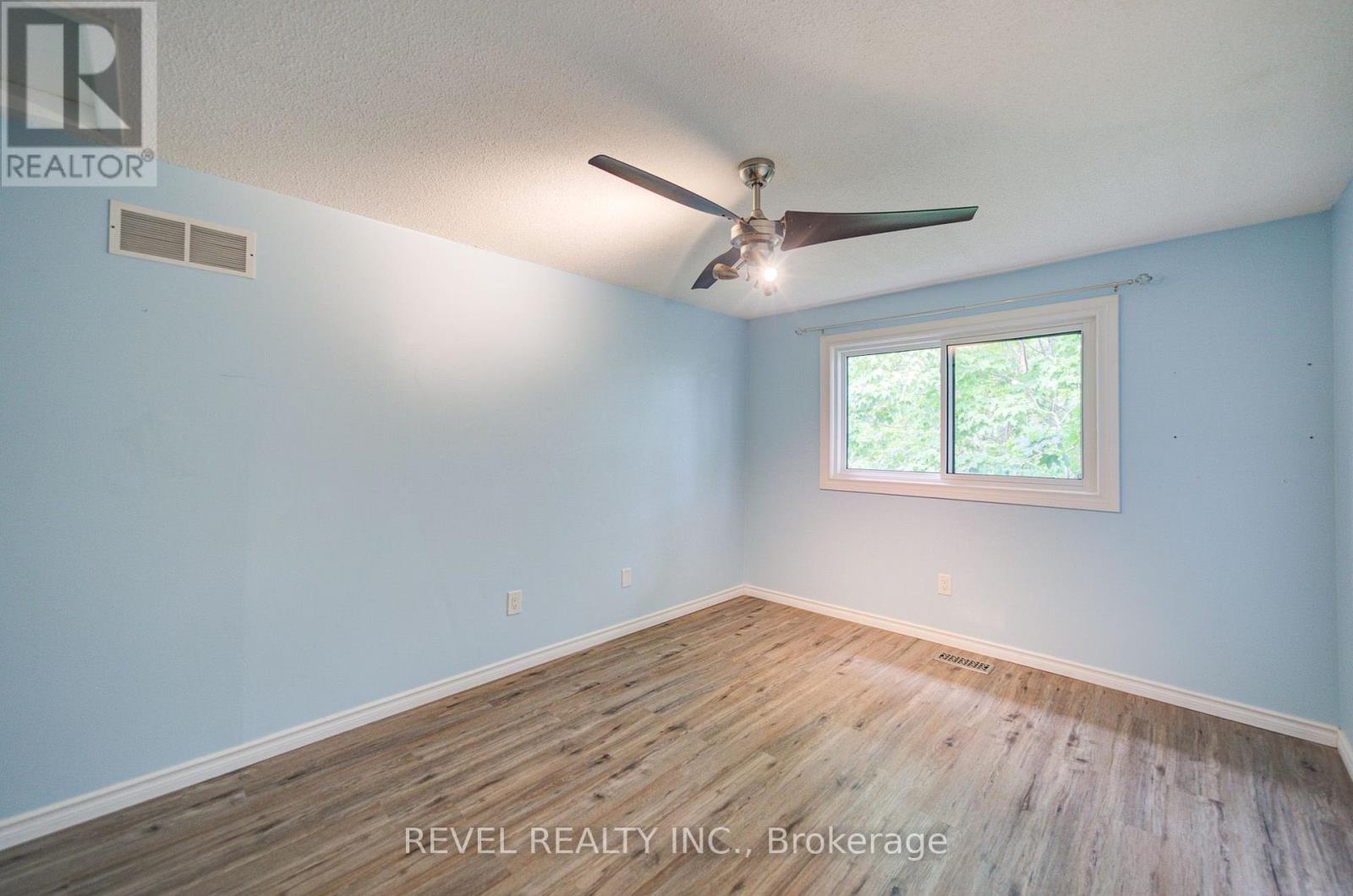 2141 THEODEN COURT - 32