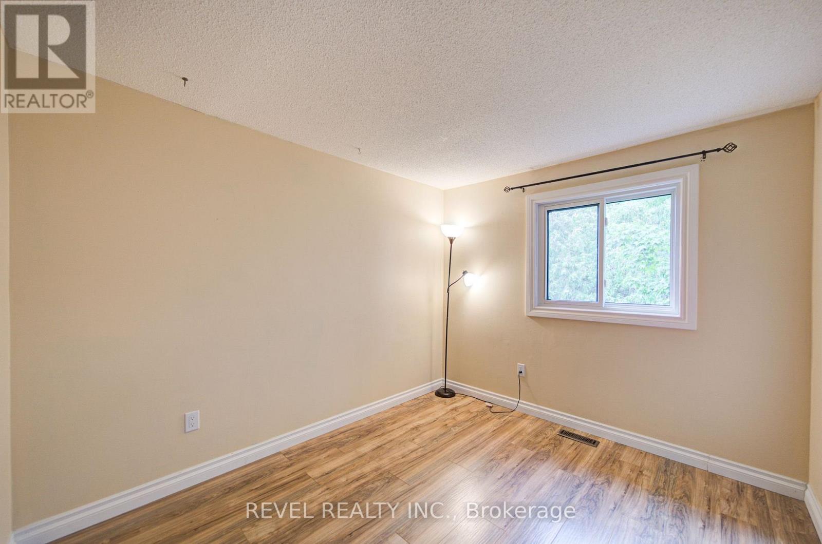 2141 THEODEN COURT - 33