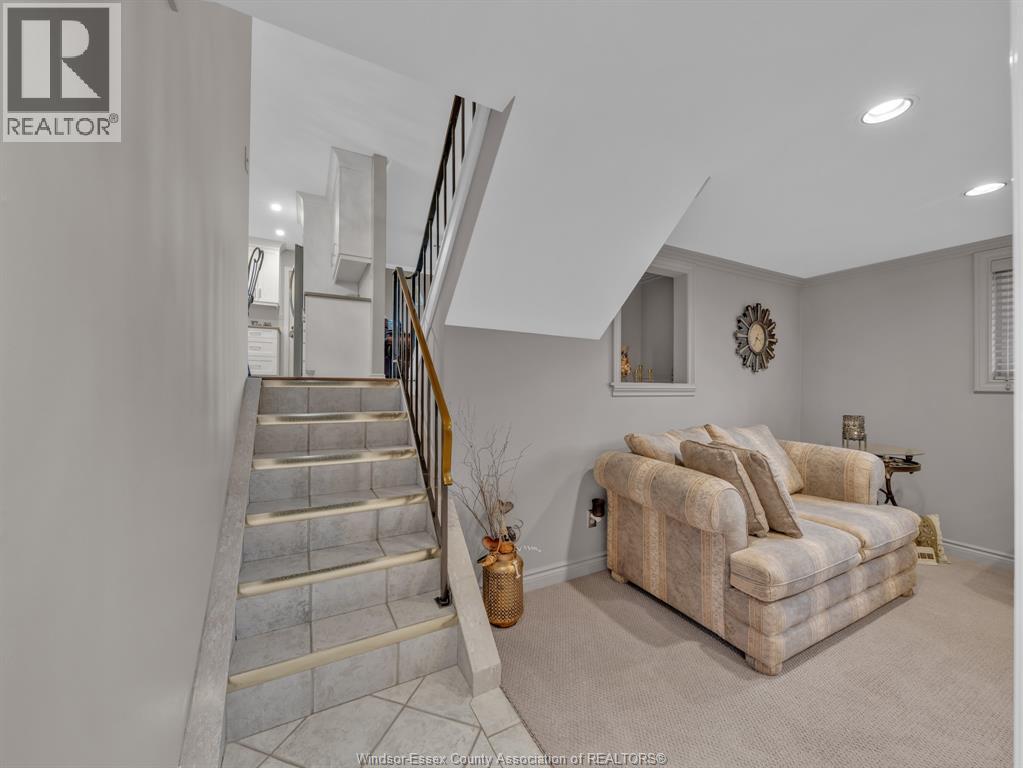 1533 PEACH DRIVE - Image 25