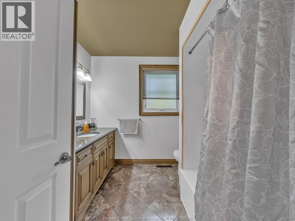 1533 PEACH DRIVE - Image 17