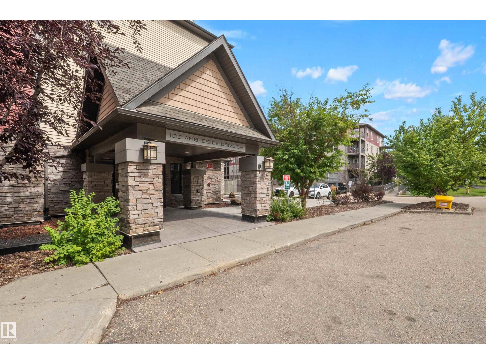 #209 103 Ambleside Drive SW - 3