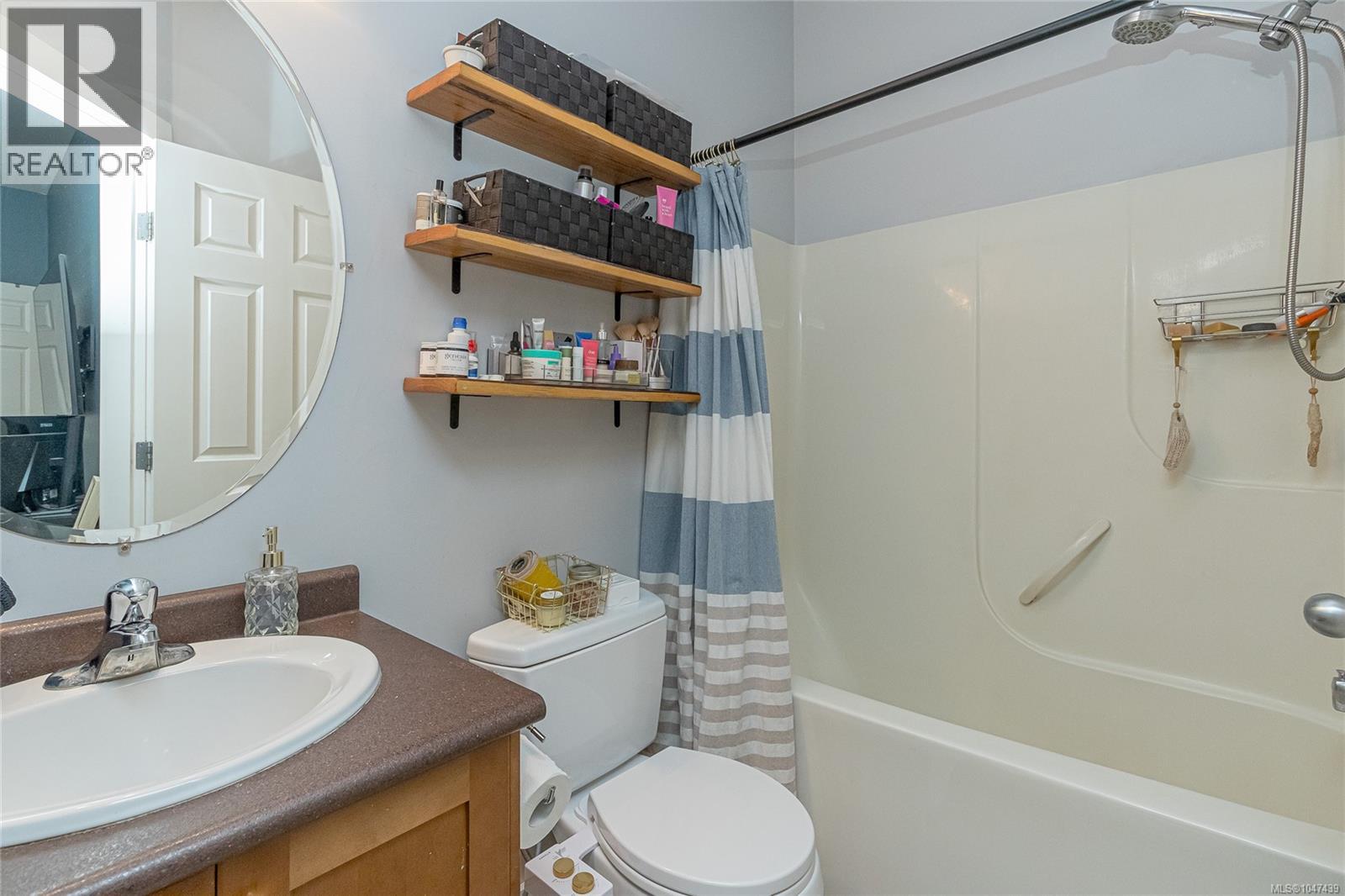 6183 Drombeg Pl - Image 29