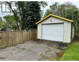 6 Hill Road thumbnail 17