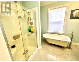 6 Hill Road thumbnail 38