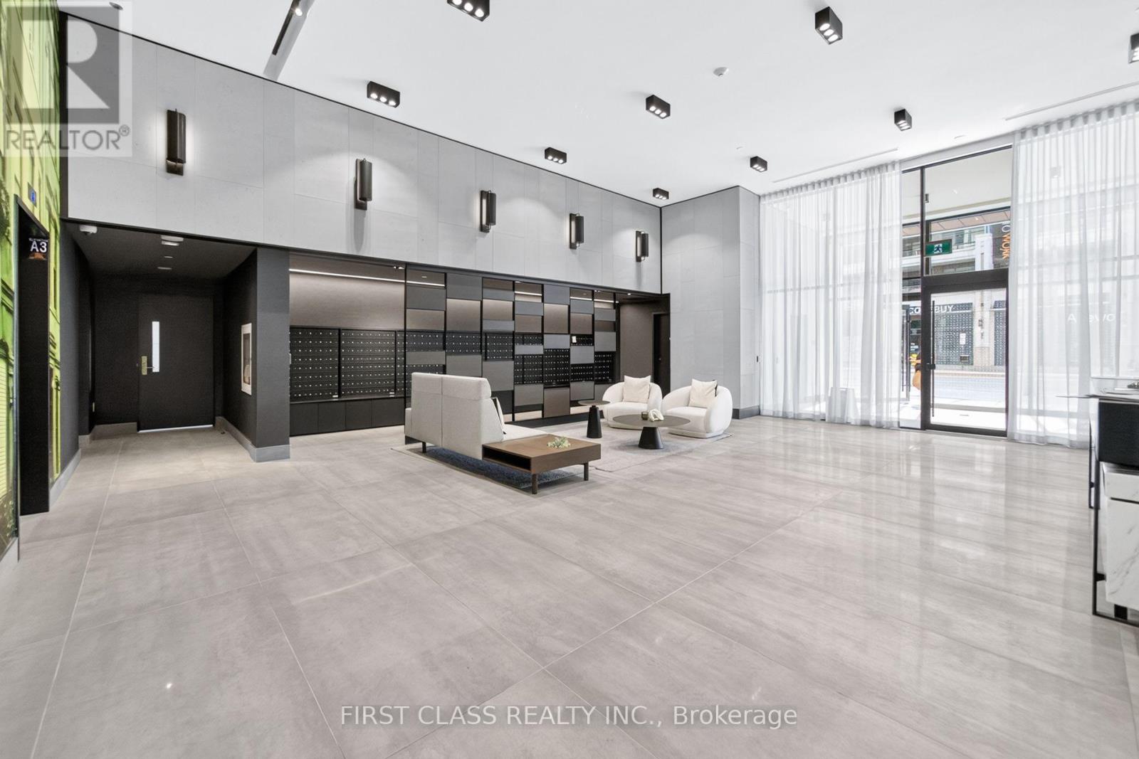 #1316A 8119 BIRCHMOUNT ROAD - 6
