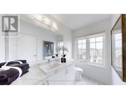 189 Harding Park Street, Newmarket, ON L3Y0E3 Photo 15