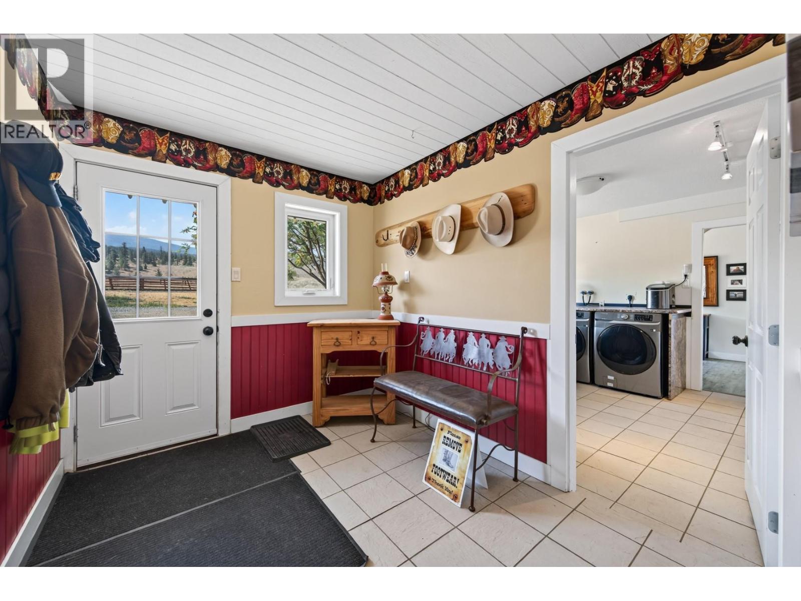 5657 BEATON Road - Image 27