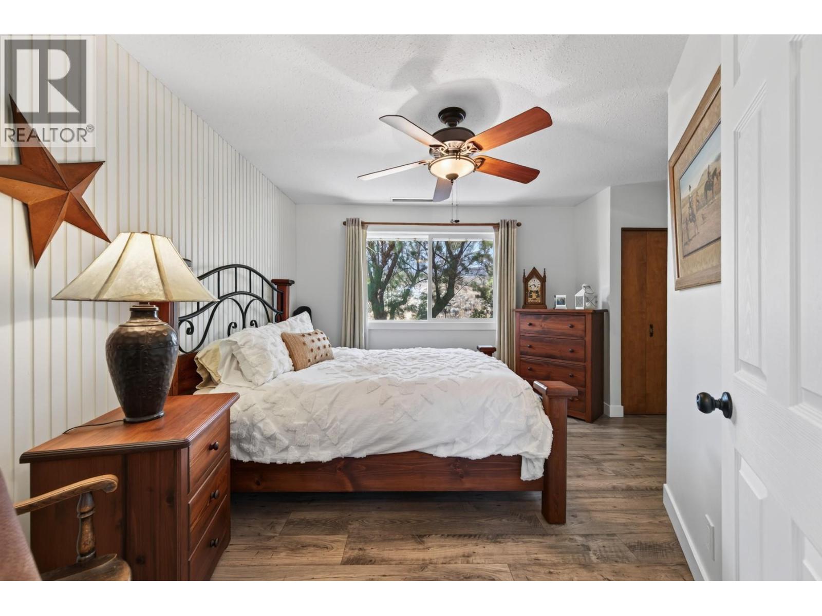 5657 BEATON Road - 22