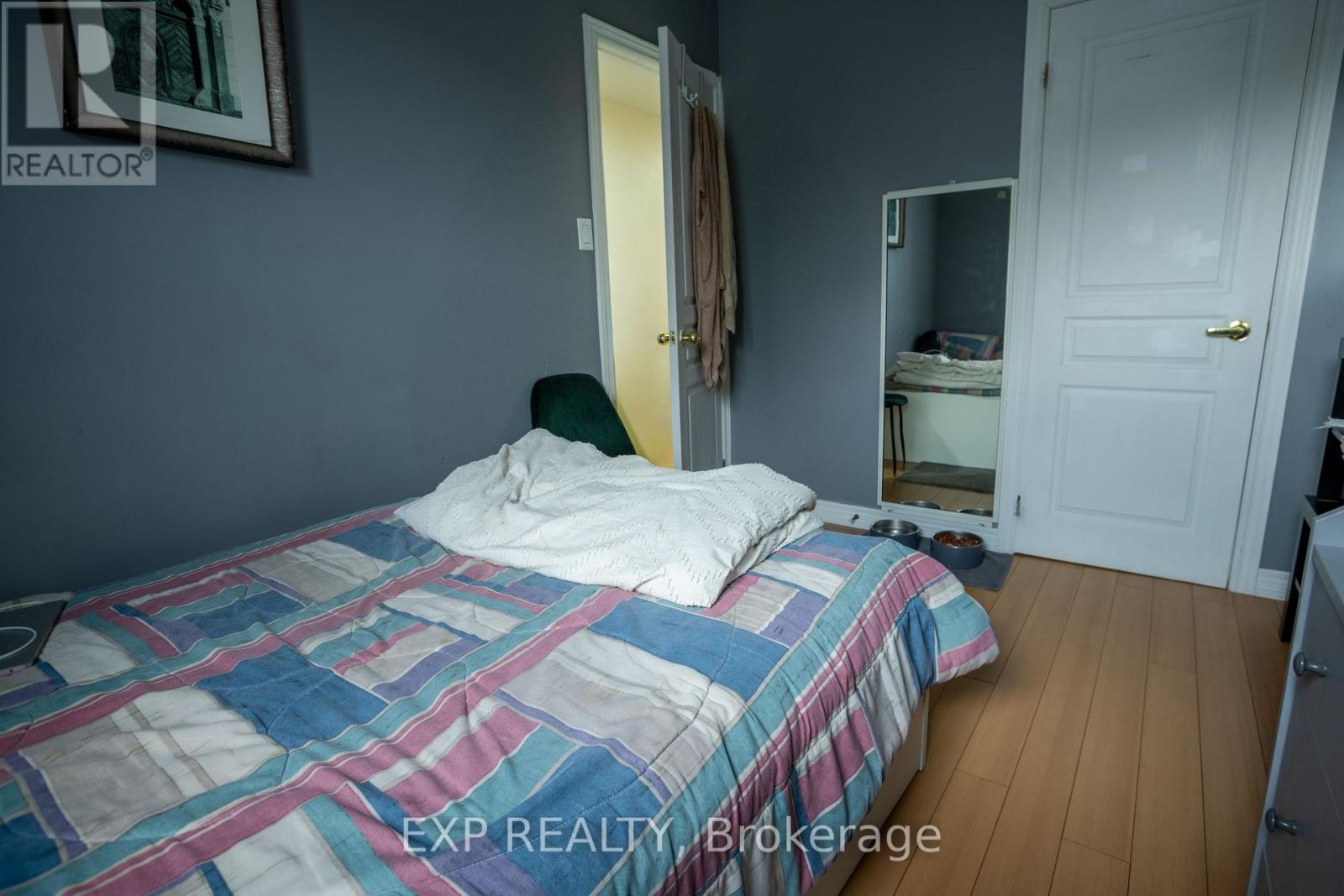 971 LANSDOWNE AVENUE - 13