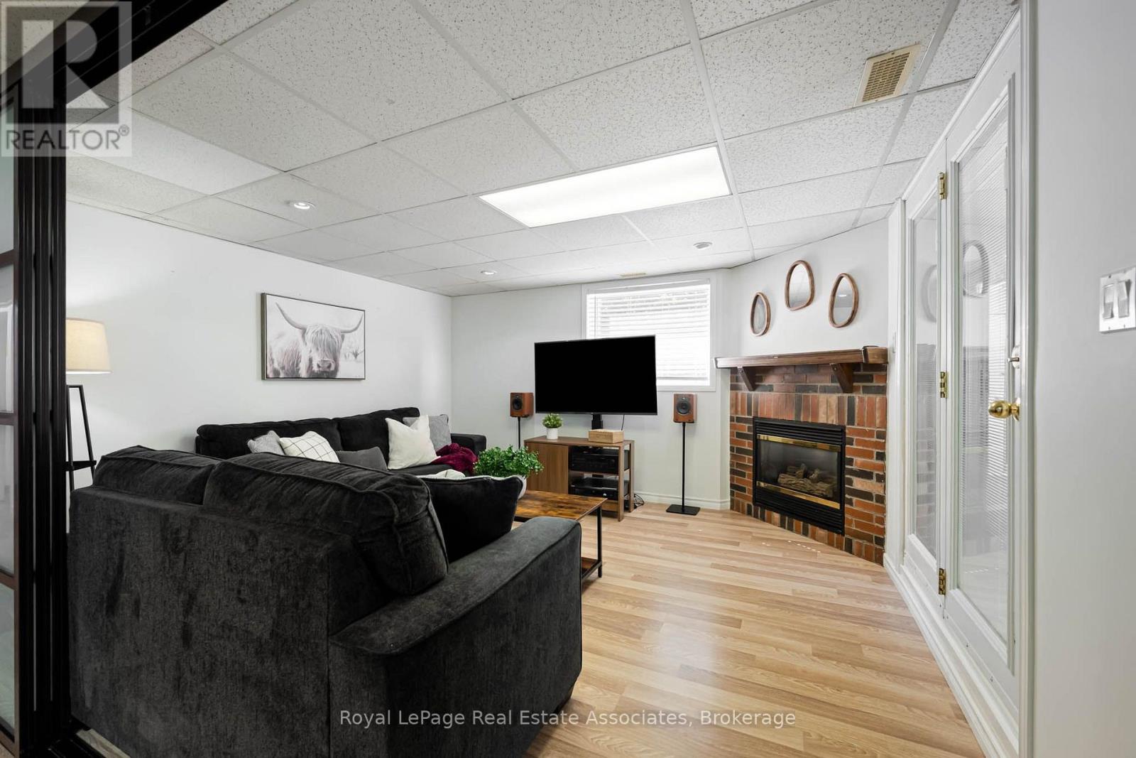 5581 WHEATLAND COURT - 48