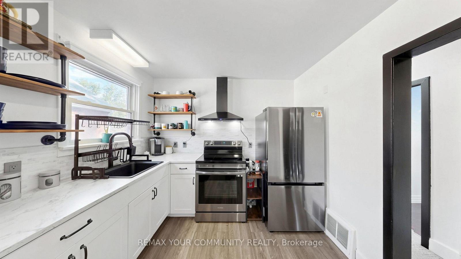 675 LUNDYS LANE - Image 11