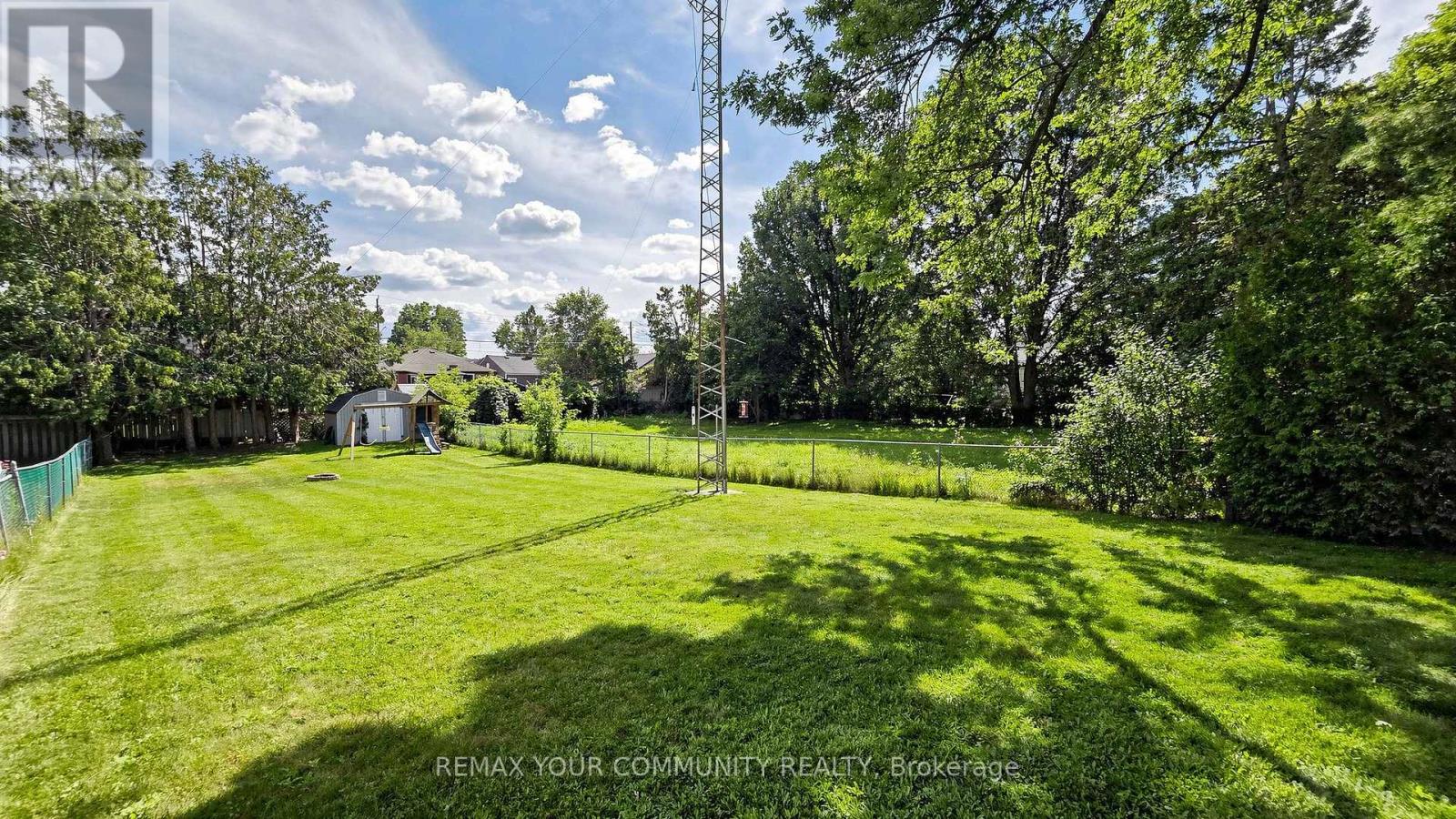 675 LUNDYS LANE - Image 49