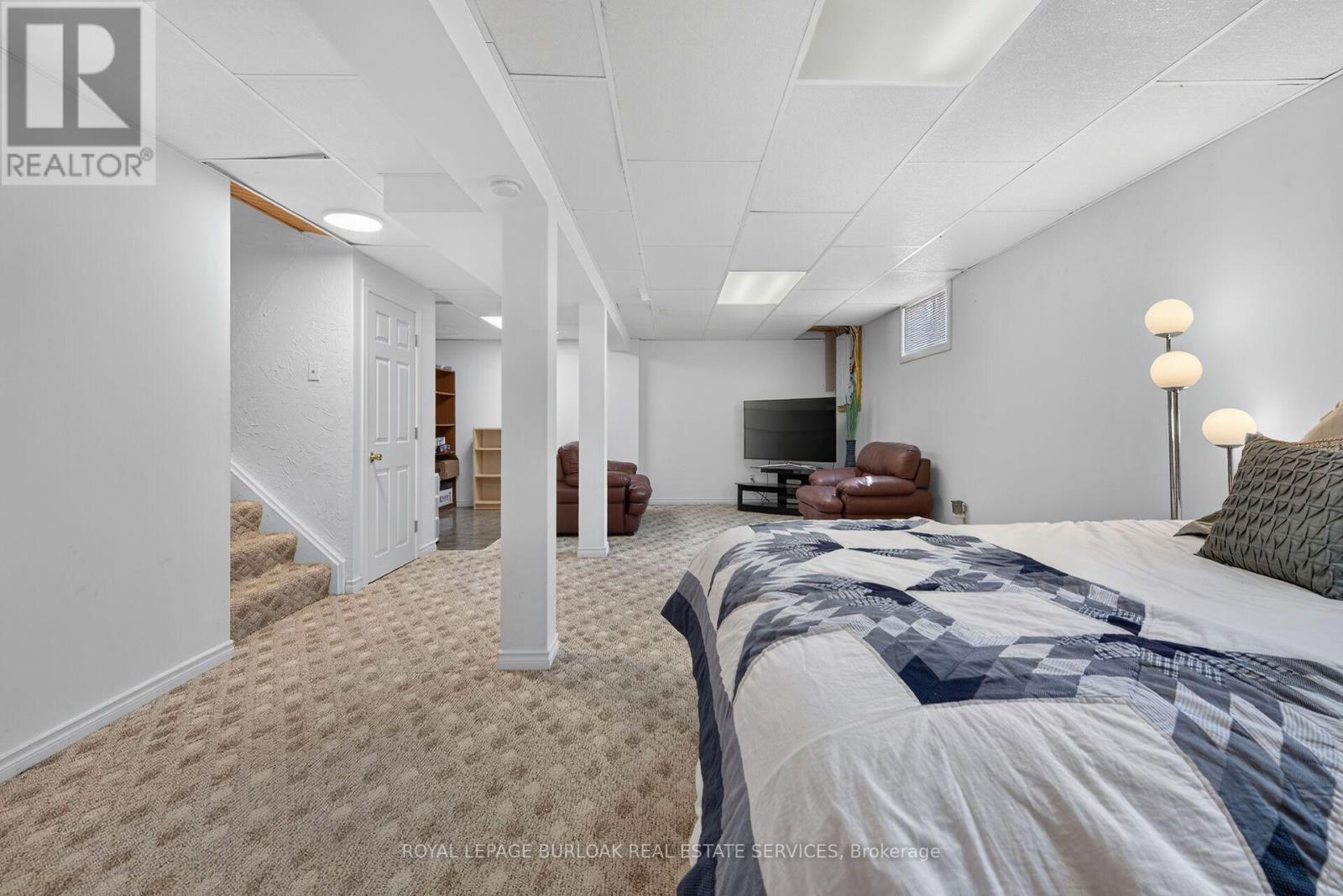 6 MARGARET AVENUE - Image 31