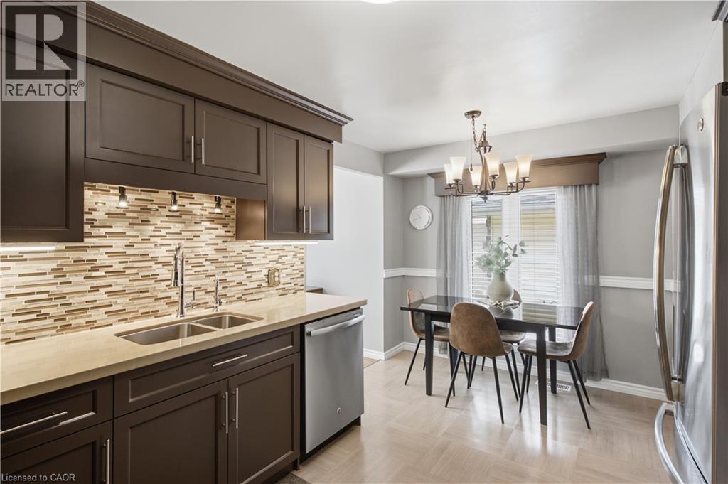 10 MACATEE Place - Image 13