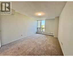 Living room - 65 Westmount Road N Unit# 601, Waterloo, ON N2L5G6 Photo 7