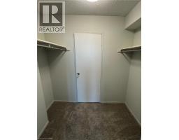 65 Westmount Road N Unit# 601, Waterloo, ON N2L5G6 Photo 8