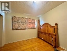 260 Angus Street, Regina, SK S4R3K4 Photo 6