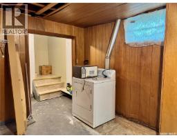 260 Angus Street, Regina, SK S4R3K4 Photo 10