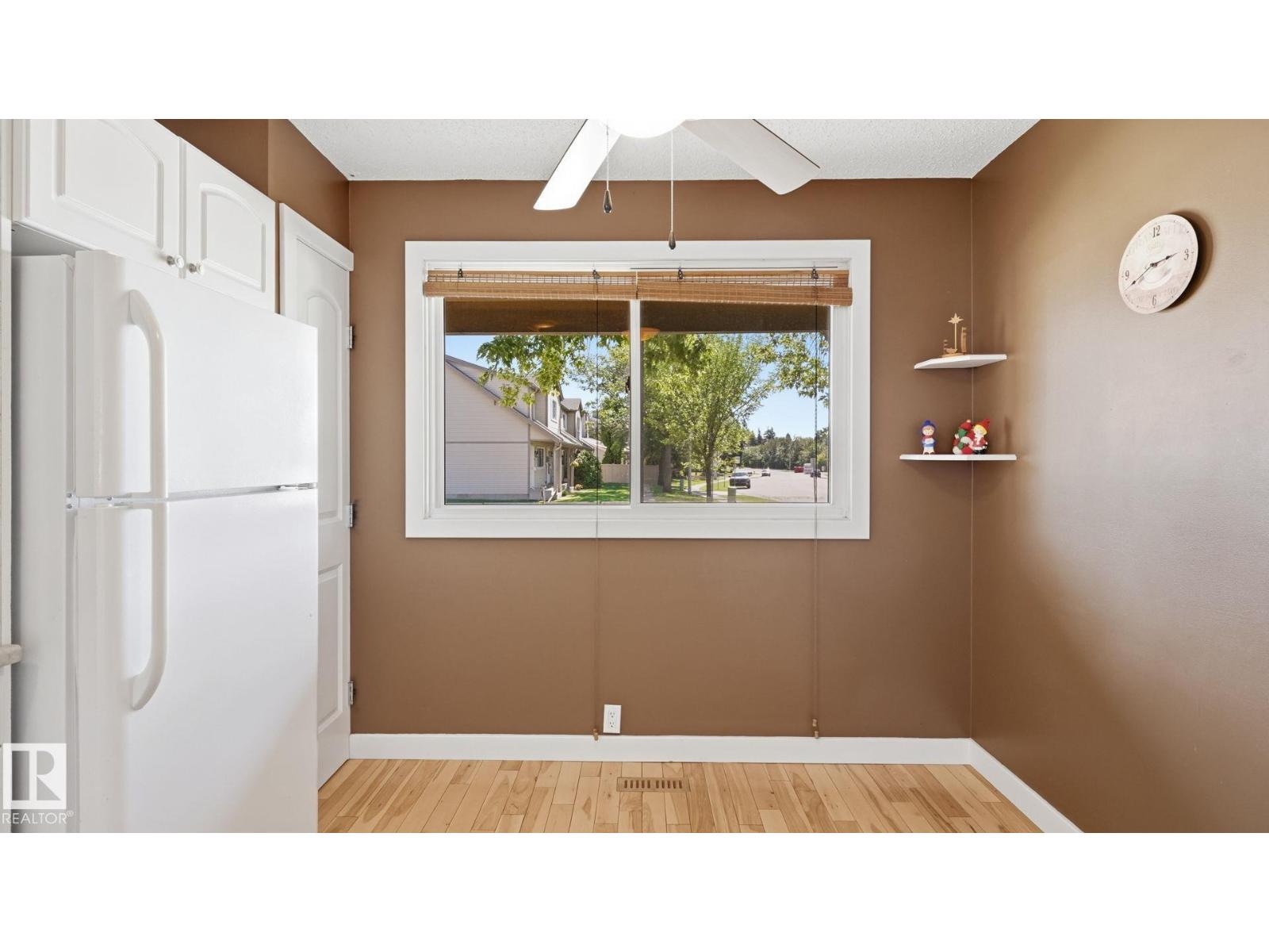 717 VILLAGE DR - Image 6