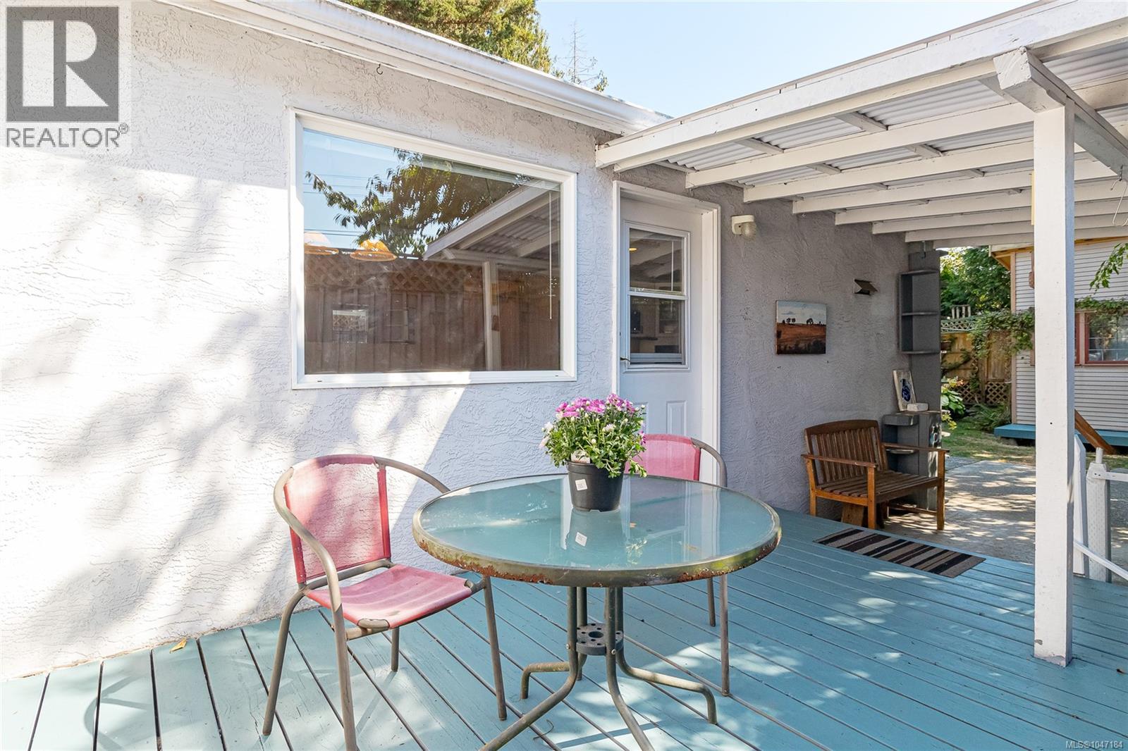920 McDonald St - 21