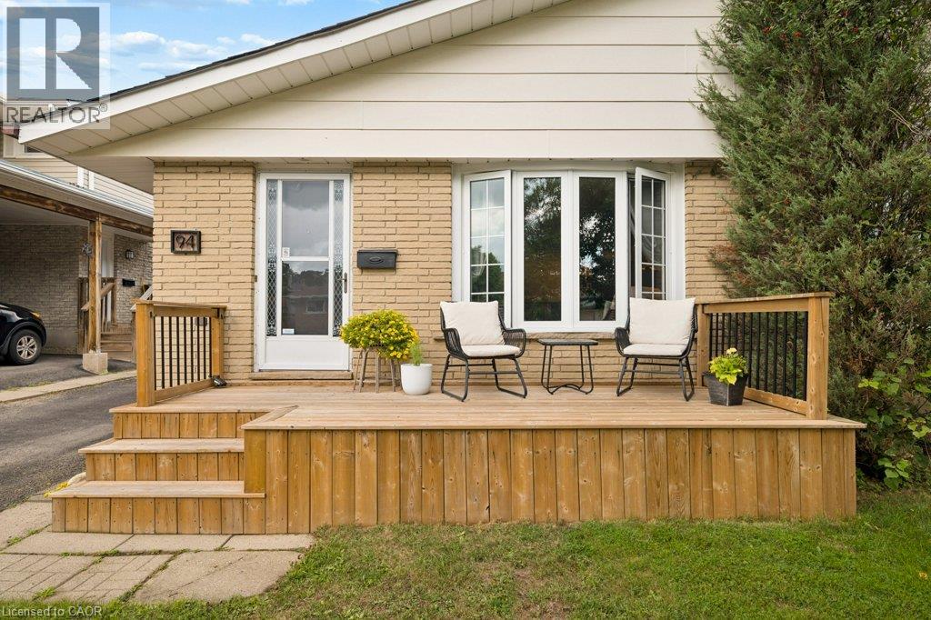 94 MONTEAGLE Crescent — photo 2
