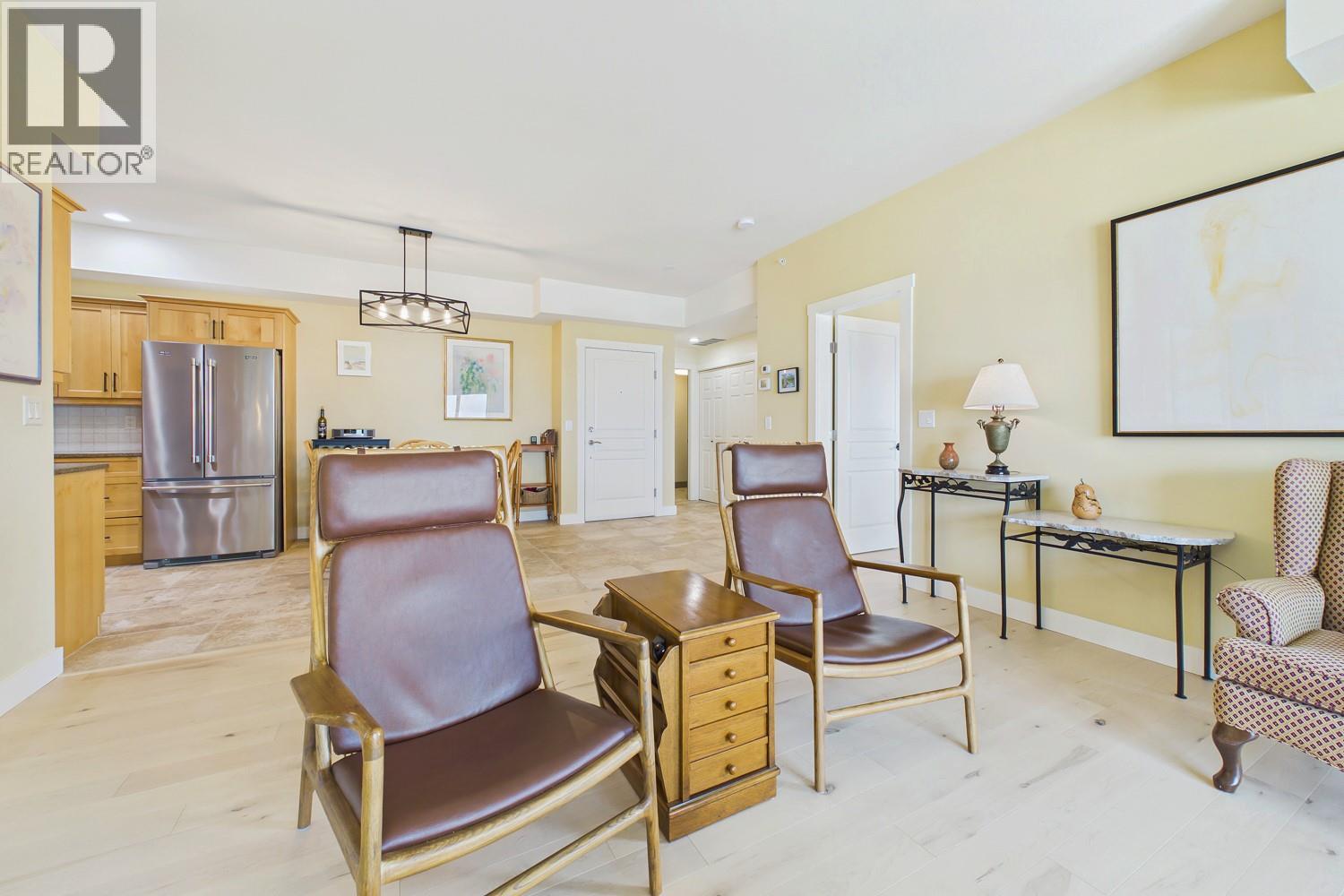 873 FORESTBROOK Drive Unit# 404, Penticton