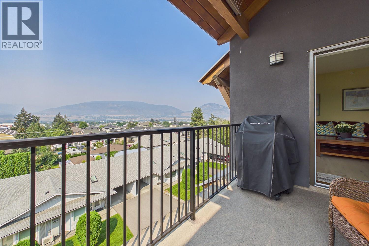 873 FORESTBROOK Drive Unit# 404, Penticton