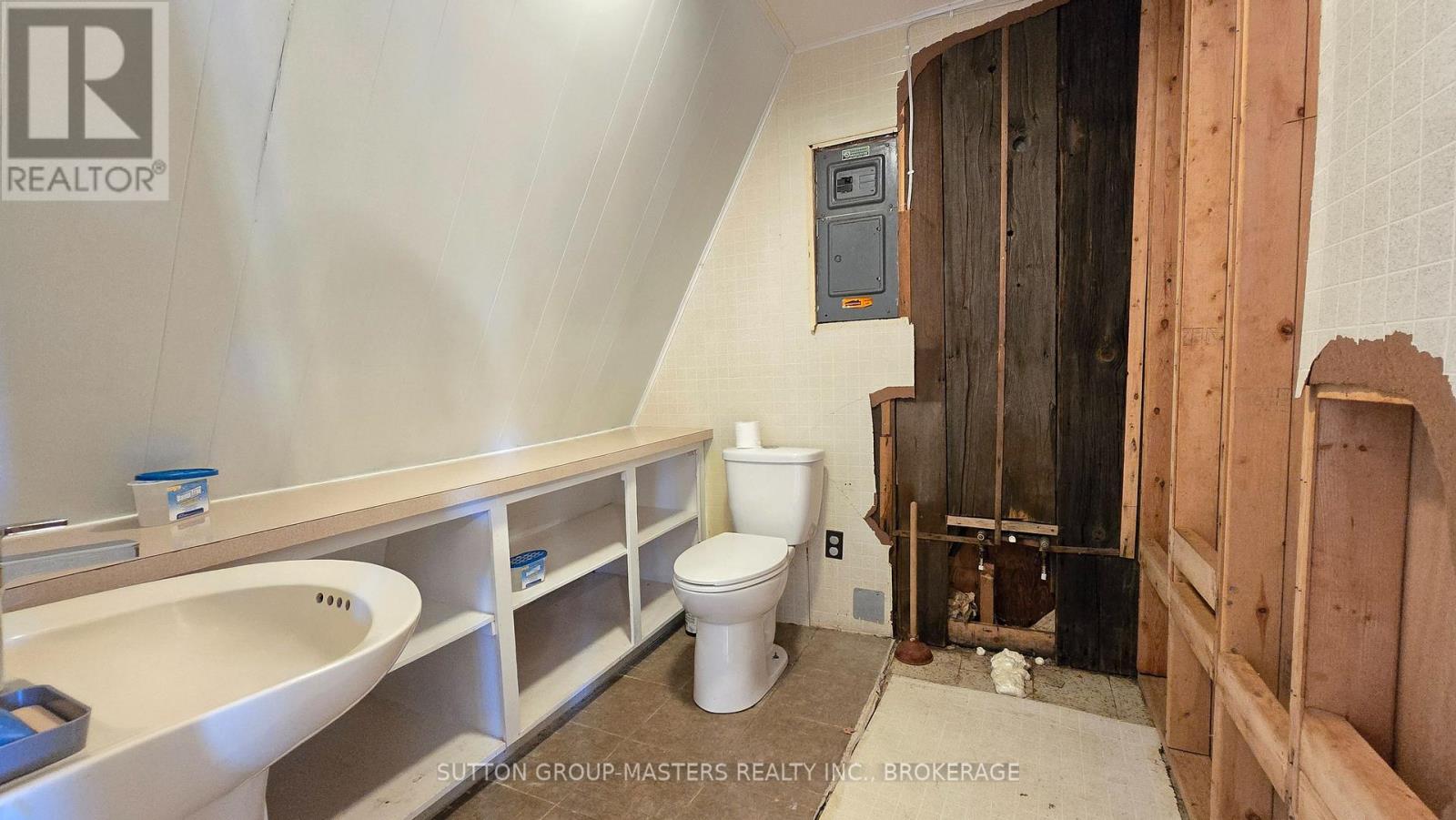4264 MELODY LODGE LANE - Image 37