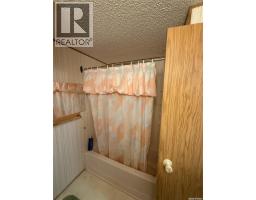 1103 Ategameg Bay, Northern Admin District, SK S0J1L0 Photo 15