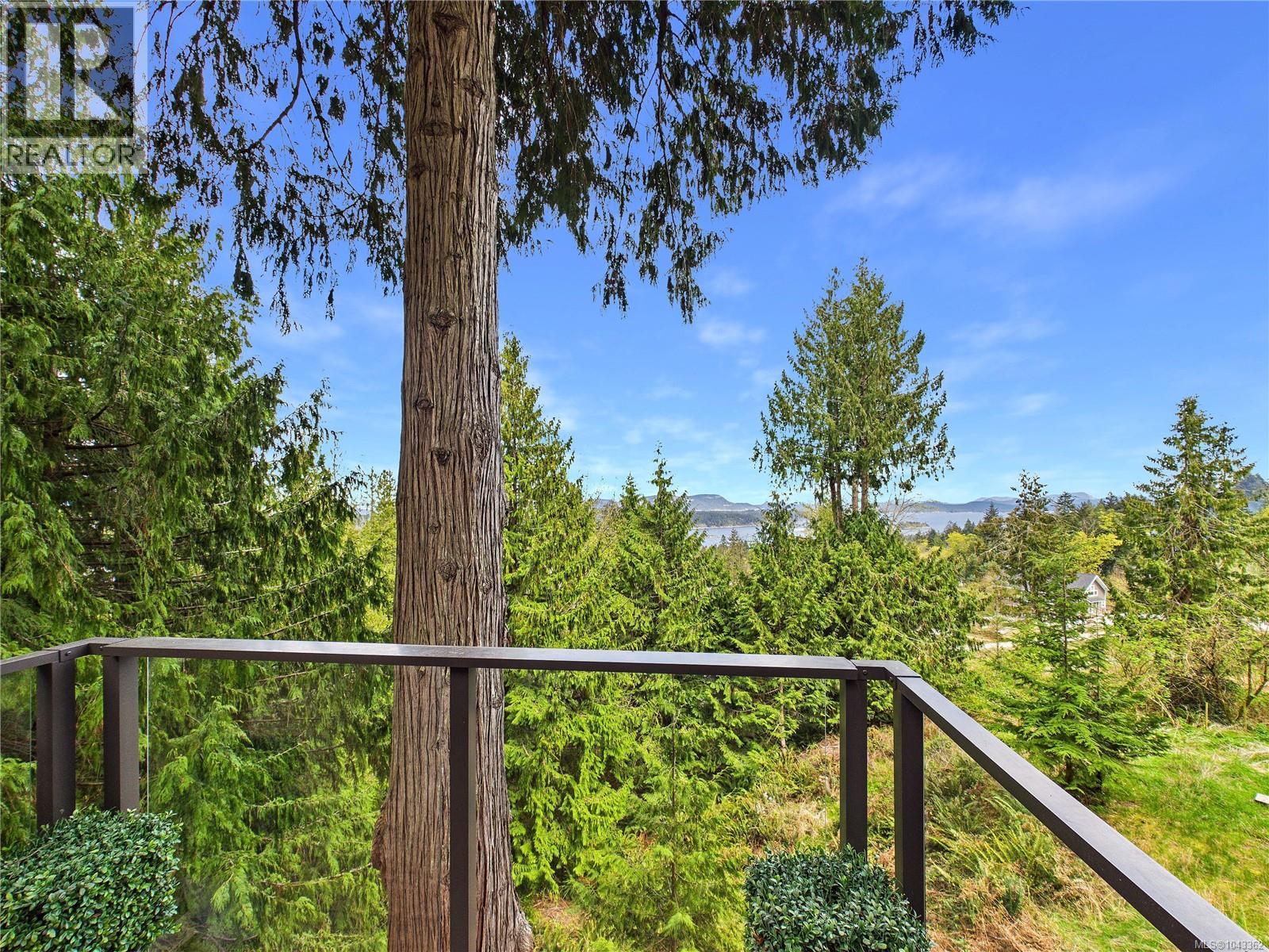 182 Devine Dr, Salt Spring