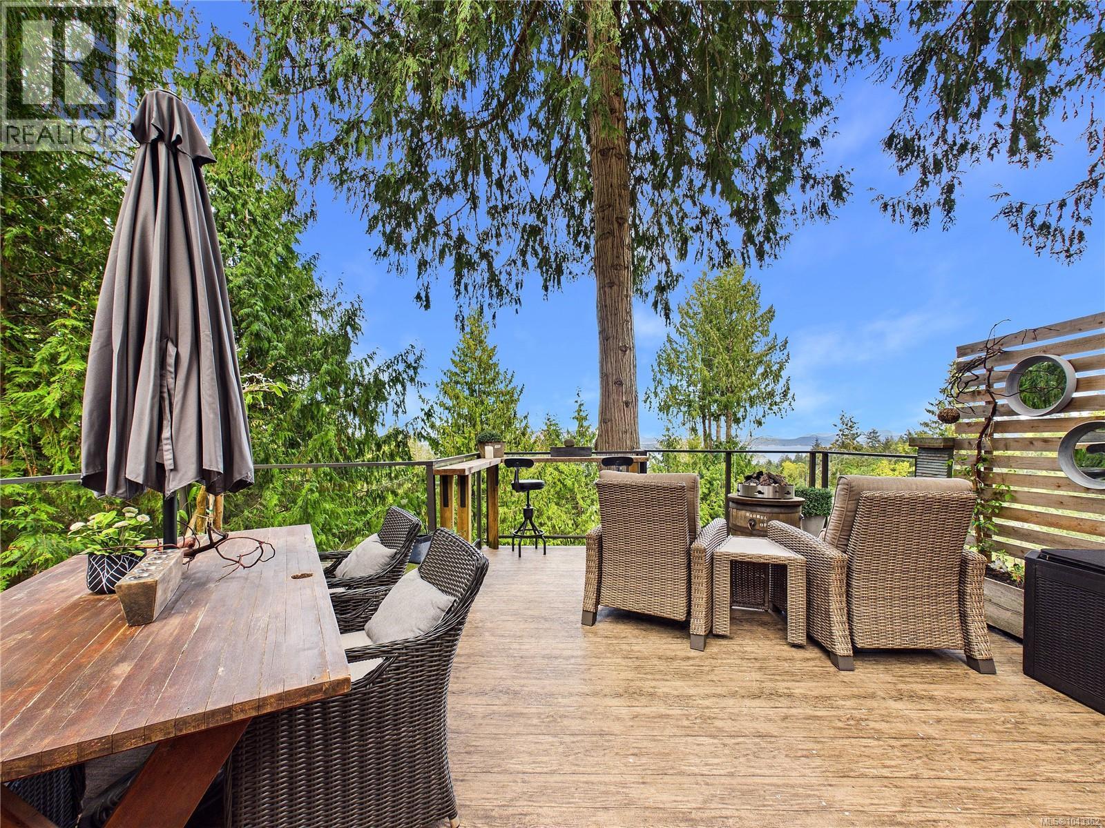 182 Devine Dr, Salt Spring